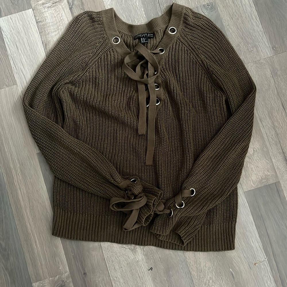 Forever 21+ sweater